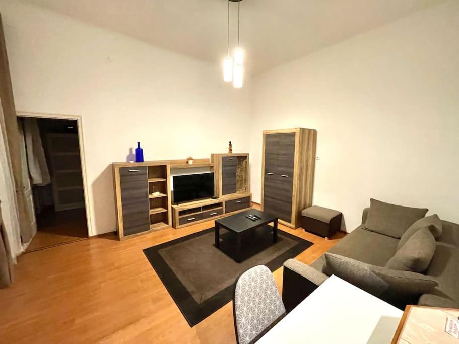 Csengery Apartment Βουδαπέστη Εξωτερικό φωτογραφία